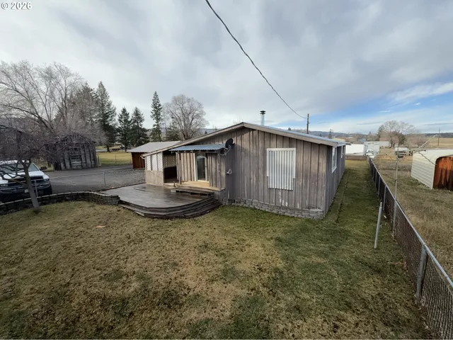 $116,000 | 210 Highway 395, Long Creek, OR 97856