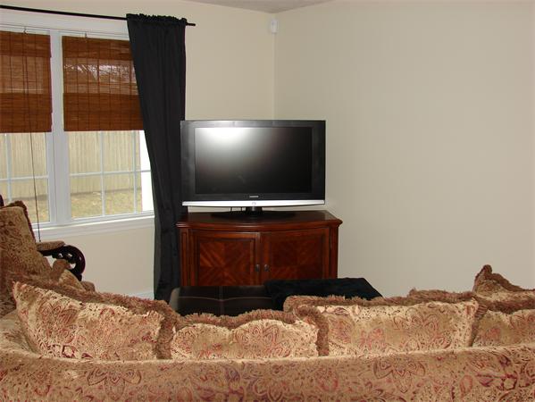 8 Hockanum Road, Unit 3 Northampton, MA 01060 - Photo 9 of 15 Gallery Image 9
