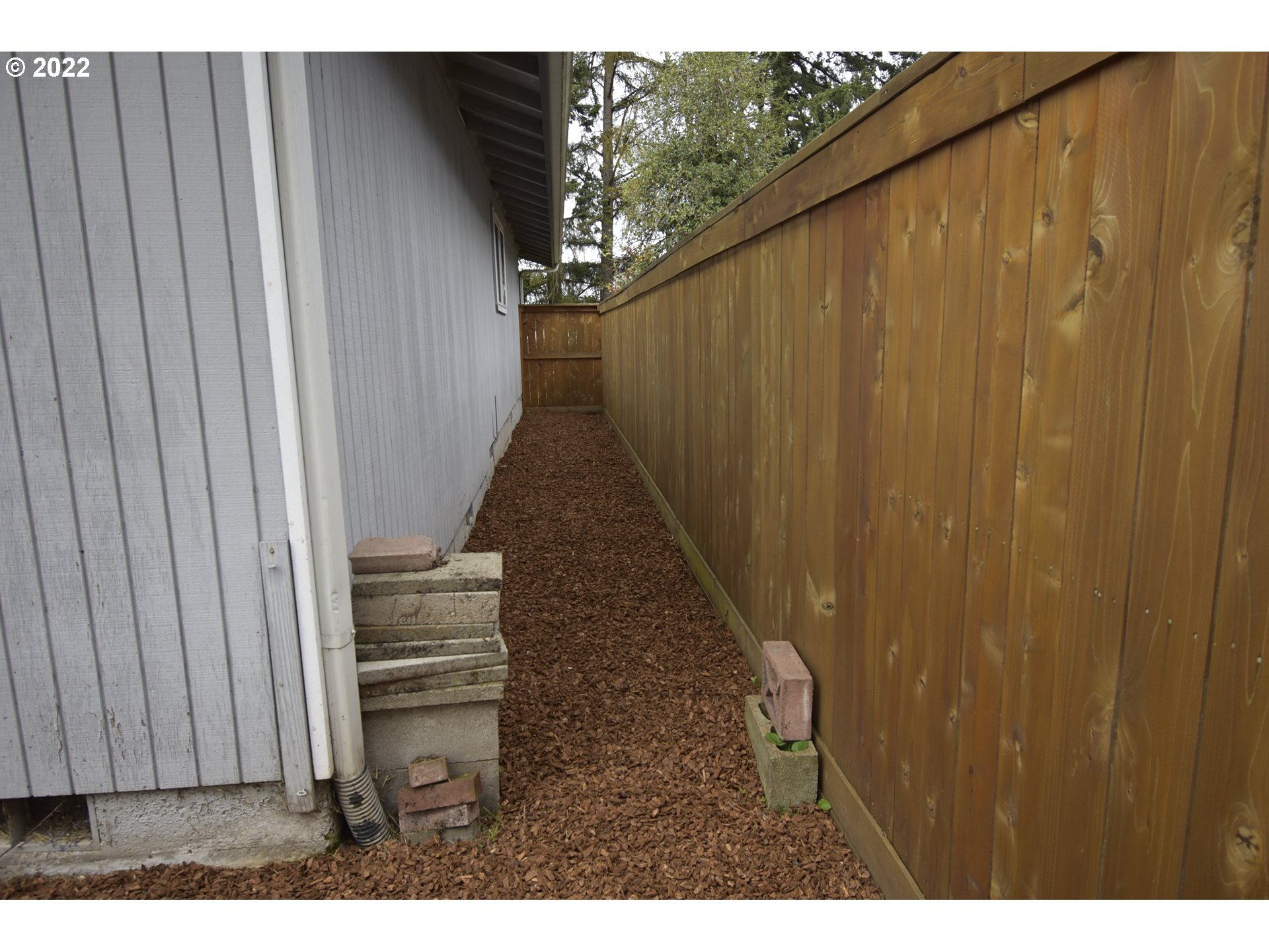 717 Night Hawk Lane Springfield, OR 97477 - Photo 16 of 32 a view of a wooden door