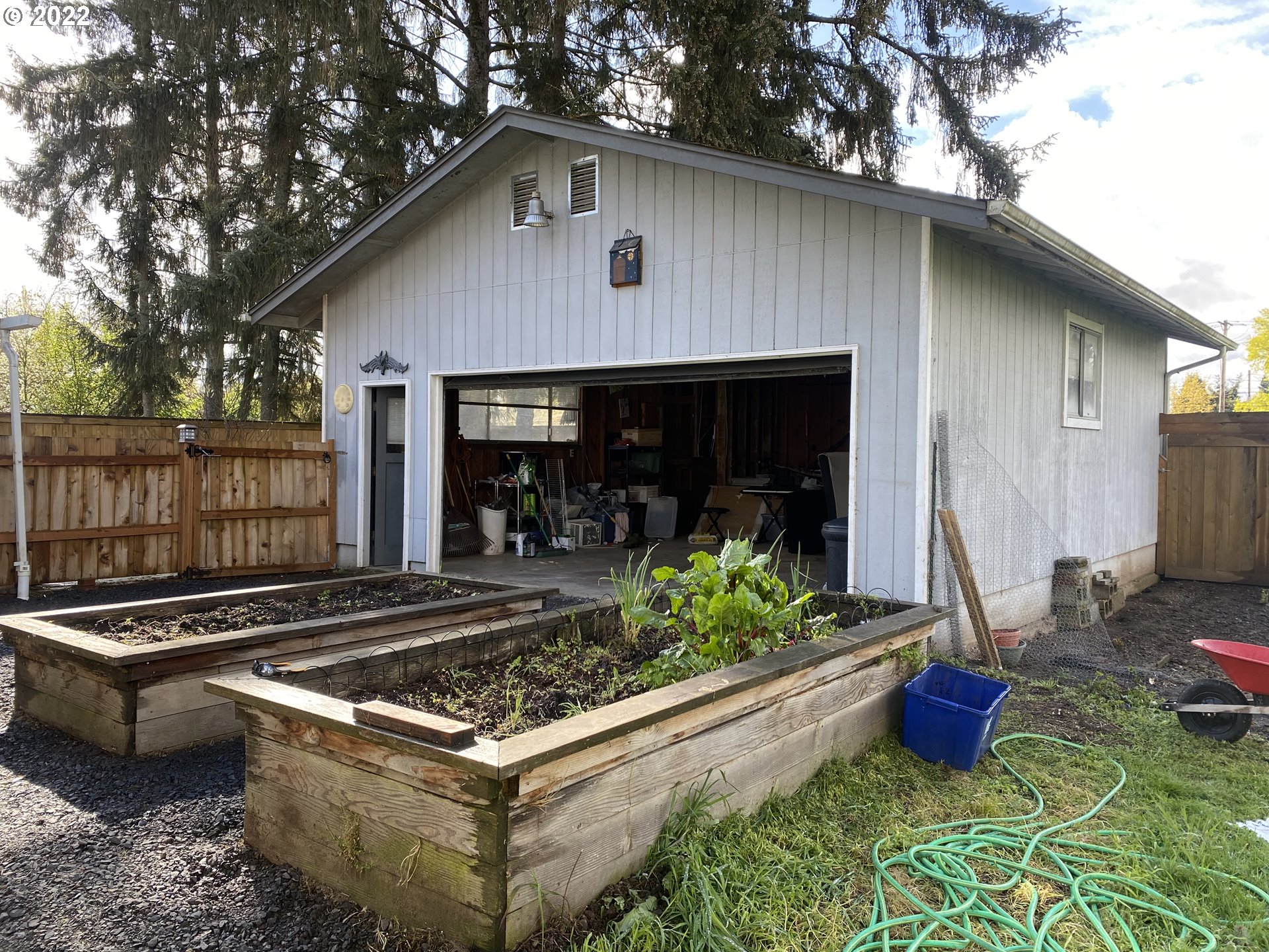 717 Night Hawk Lane Springfield, OR 97477 - Photo 24 of 32