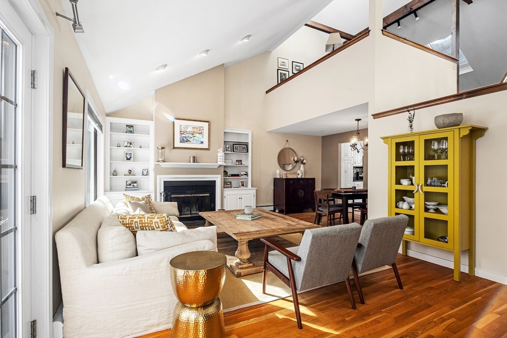 32 Trout Farm Lane, Unit 32, Duxbury, MA 02332 Compass