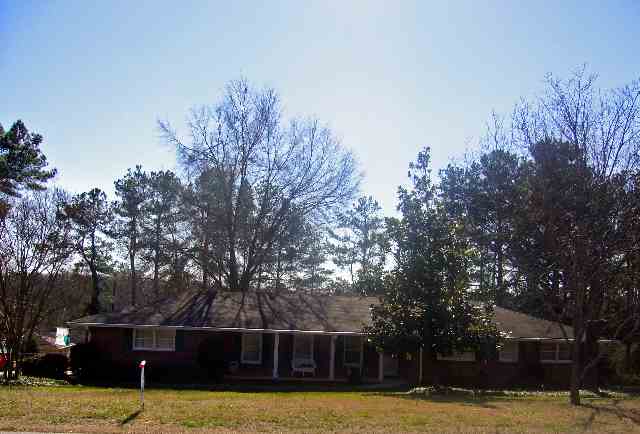 209 Robin Drive Anderson, SC 29621 - Photo 1 of 9