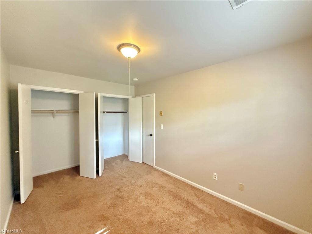 2770 Laguna Avenue Winston-Salem, NC 27103 - Photo 8 of 16