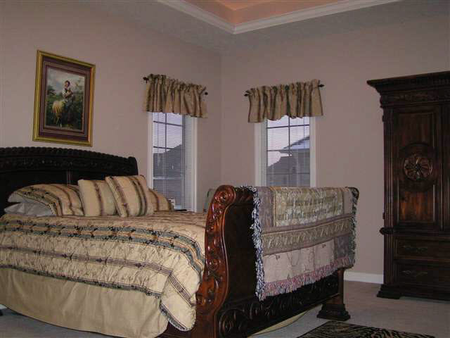 308 South Buckingham Road Yorktown, IN 47396 - Photo 4 of 9 Gallery Image 4