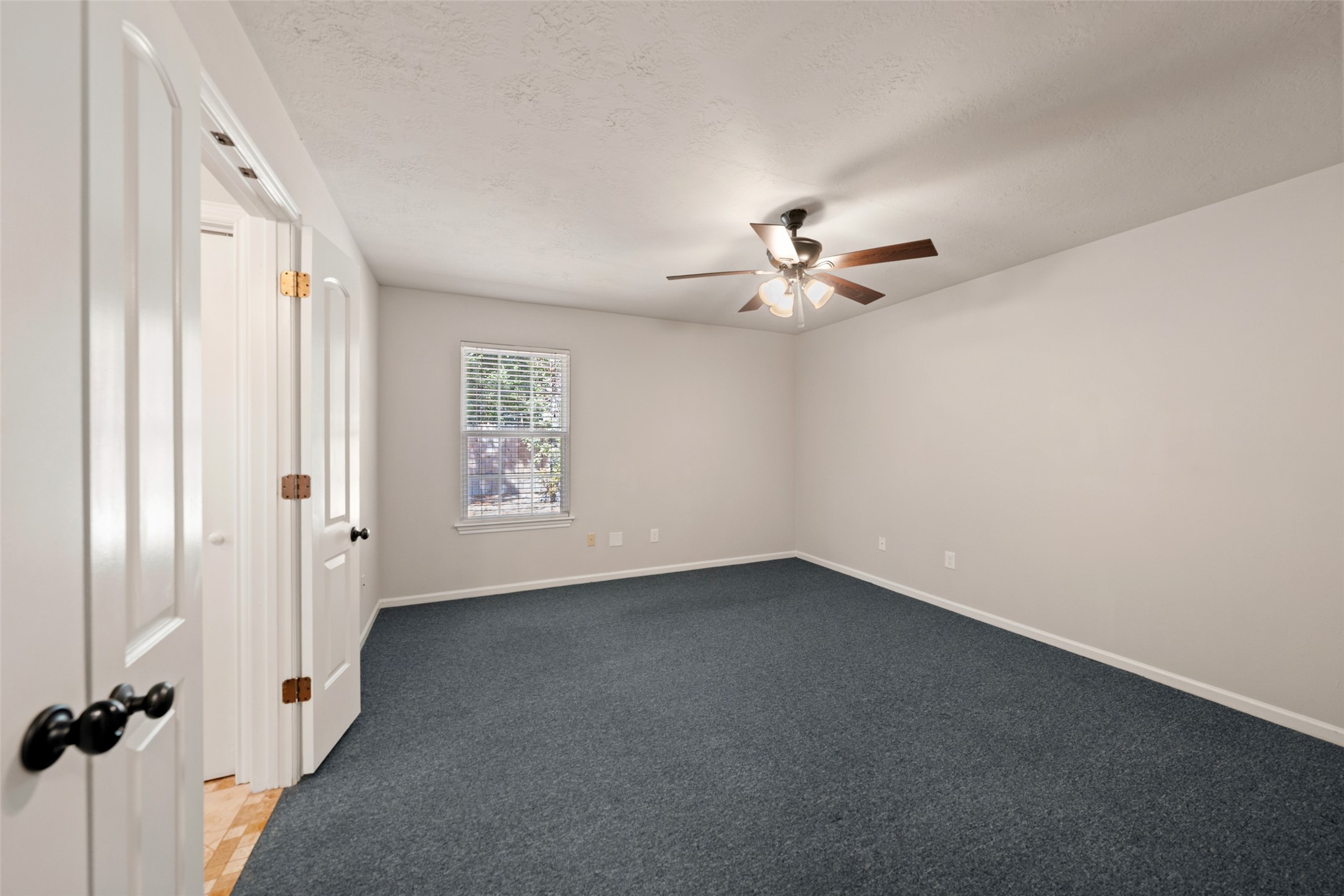 69 South Brookberry Court The Woodlands, TX 77381 - Photo 22 of 27 Gallery Image 22