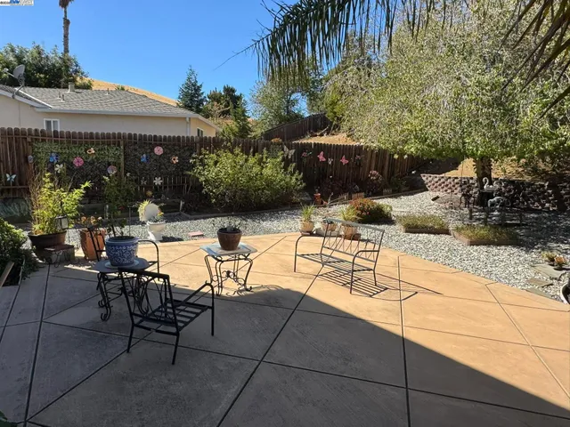 $3,550 | 4359 Oakdale Place, Pittsburg, CA 94565