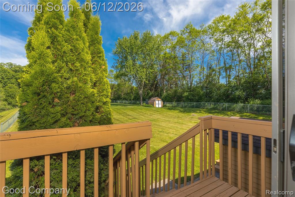 5410 Edgar Road Clarkston, MI 48346 - Photo 2 of 48