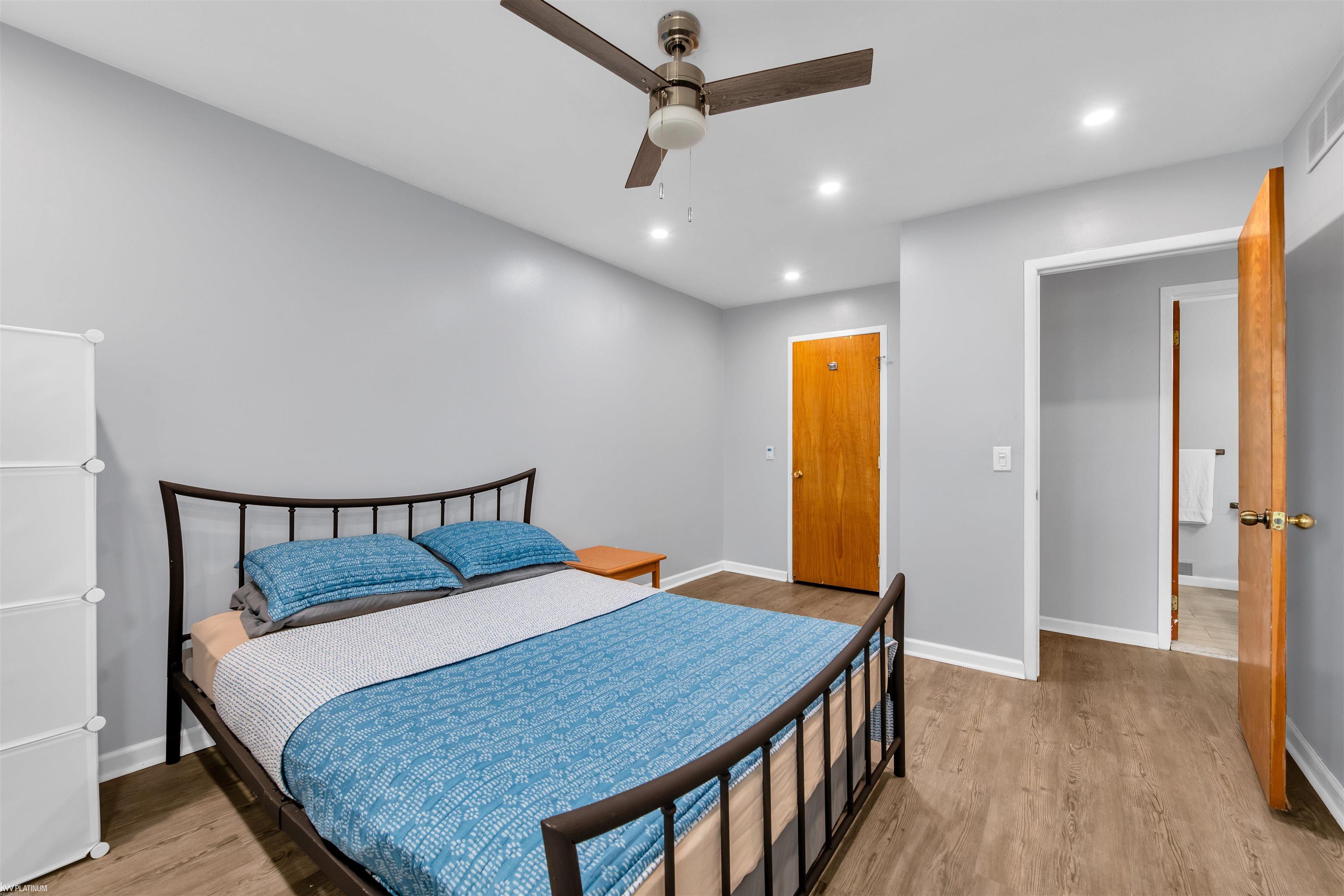 29201 Hayes Road, Unit 47 Warren, MI 48088 - Photo 10 of 16