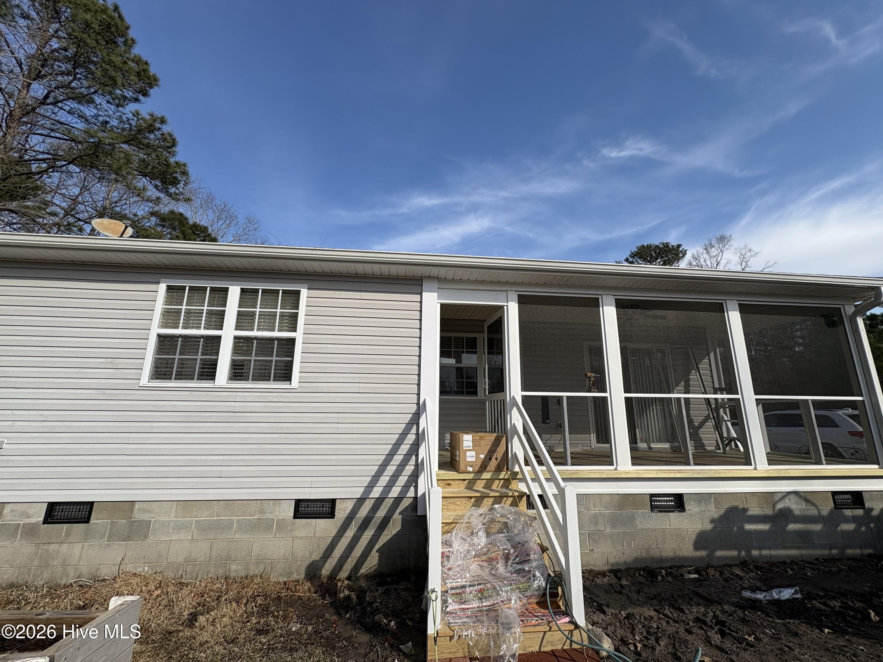 738 Holiday Island Road Hertford, NC 27944 - Photo 31 of 40 Back of the house