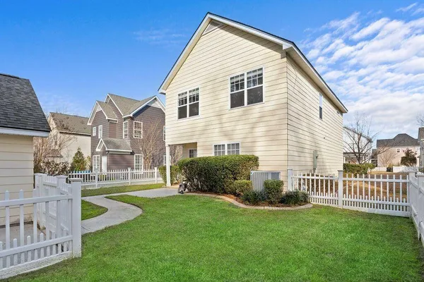 $2,350 | 206 Pimpernel Street, Summerville, SC 29483