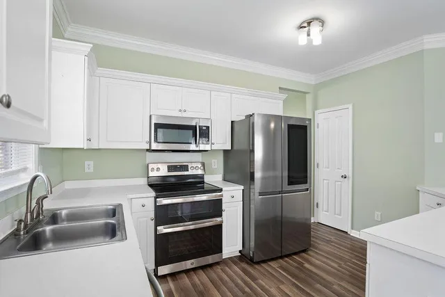 $2,400 | 206 Pimpernel Street, Summerville, SC 29483