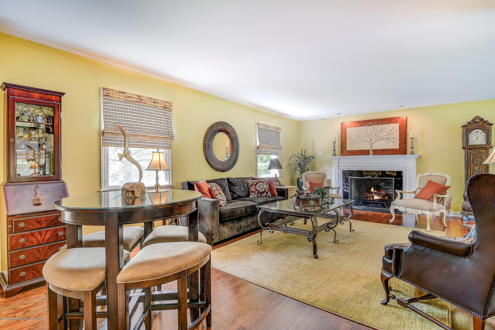 18 Gull Road Middletown, NJ 07748 - Photo 6 of 36 007_Living Room