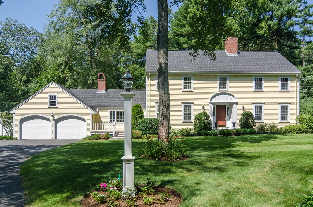 111 Montvale Road Weston, MA 02493 - Photo 1 of 25