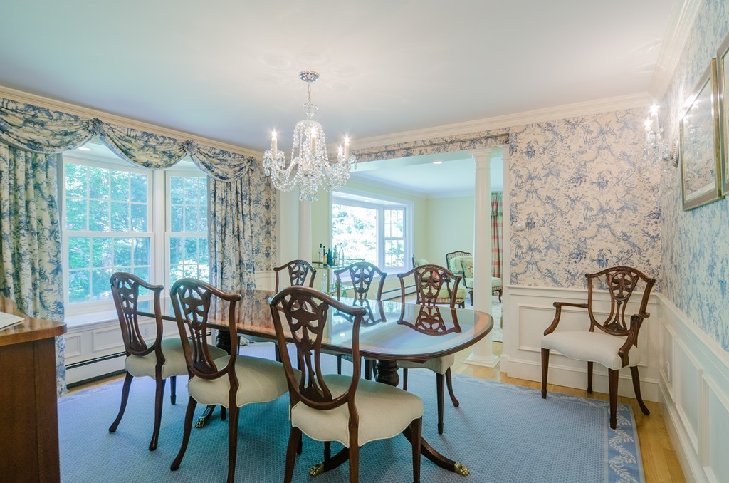 111 Montvale Road Weston, MA 02493 - Photo 13 of 25