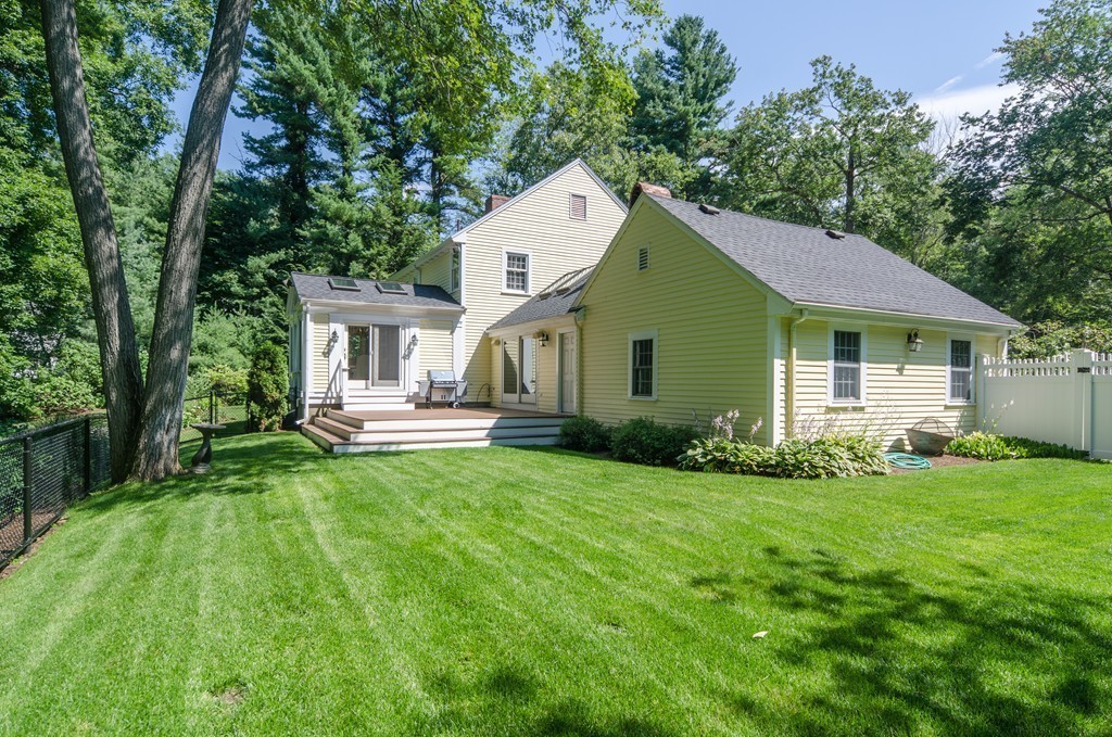 111 Montvale Road Weston, MA 02493 - Photo 24 of 25
