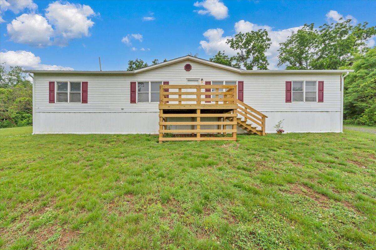 20459 Main Street Buchanan, VA 24066 - Photo 2 of 35 02-MIB08298