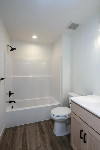 $514,000 | 255 Eau Claire Street Southeast, Hutchinson, MN 55350