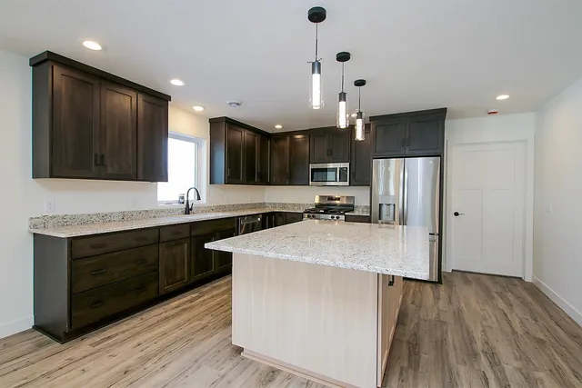 $514,000 | 255 Eau Claire Street Southeast, Hutchinson, MN 55350