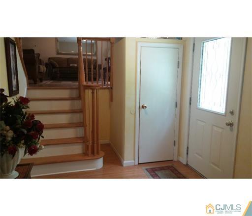 434 Plainfield Road Edison, NJ 08820 - Photo 3 of 16