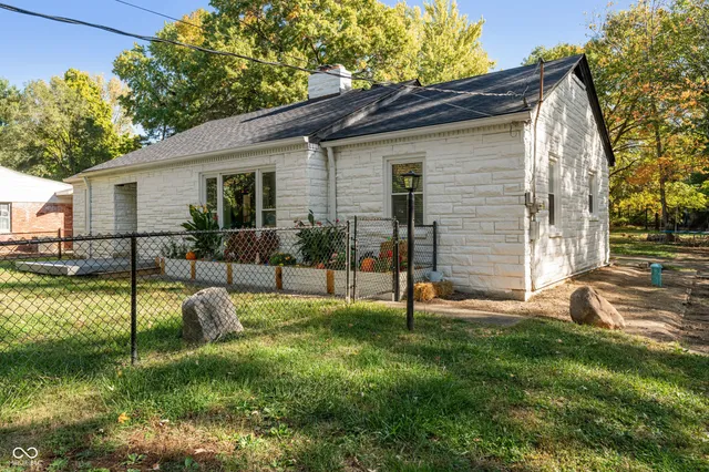 $247,000 | 61 Delbrick Lane, Indianapolis, IN 46229