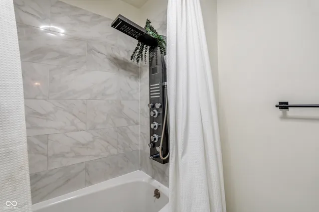 $247,000 | 61 Delbrick Lane, Indianapolis, IN 46229