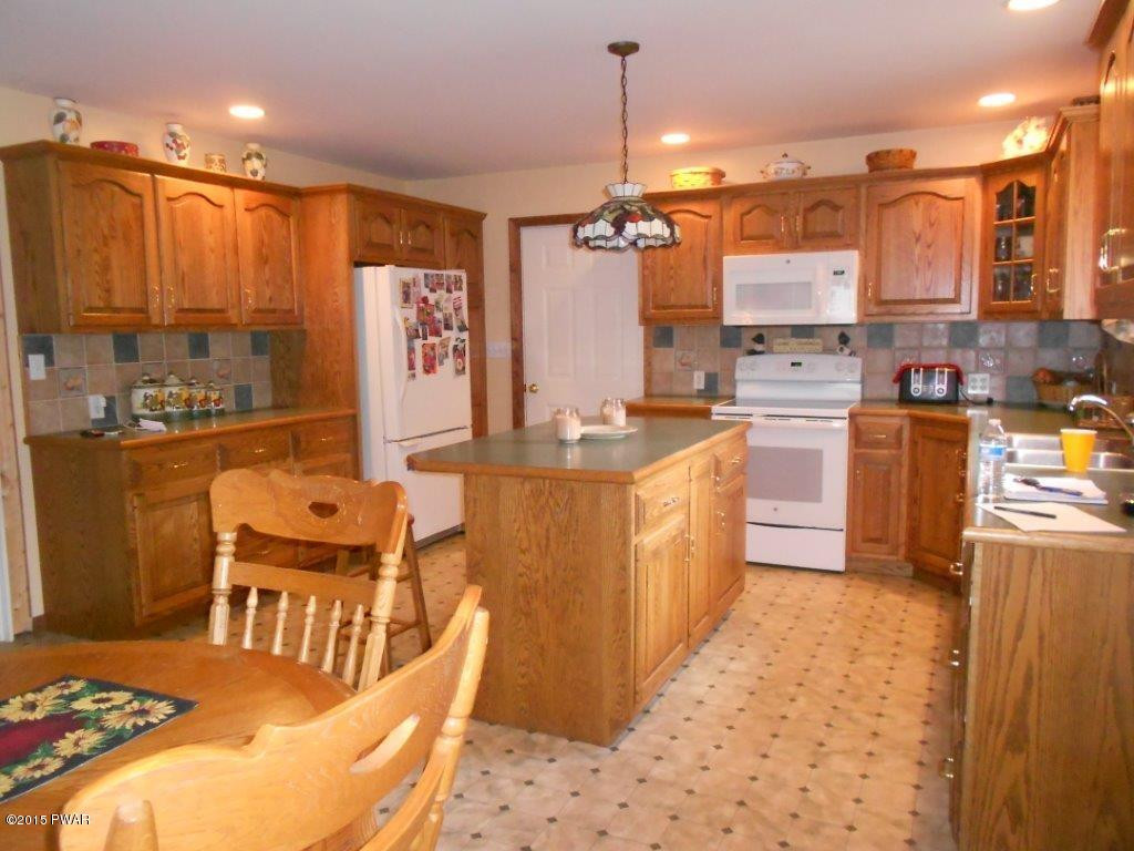 296 Sawmill Road Greentown, PA 18426 - Photo 31 of 69