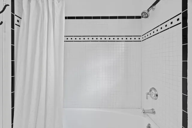 $1,150,000 | 1200 El Centro Avenue, Oakland, CA 94602