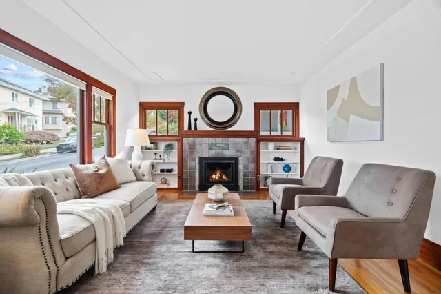 $1,150,000 | 1200 El Centro Avenue, Oakland, CA 94602