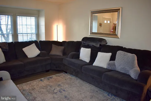 $2,500 | 9464 Teaberry Court, Manassas, VA 20110