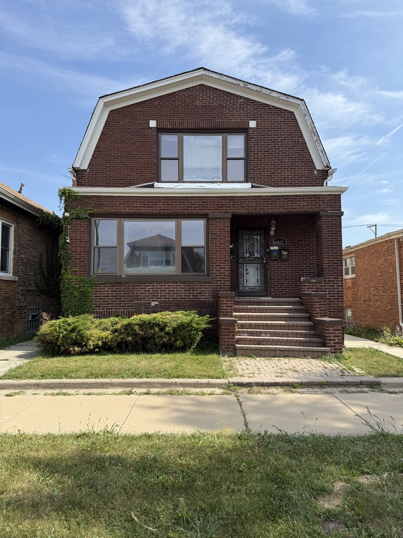 8411 South Elizabeth Street Chicago, IL 60620 - Photo 1 of 21