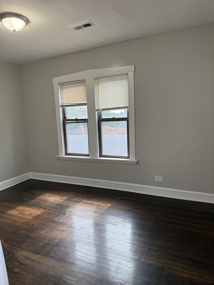 8411 South Elizabeth Street Chicago, IL 60620 - Photo 7 of 21
