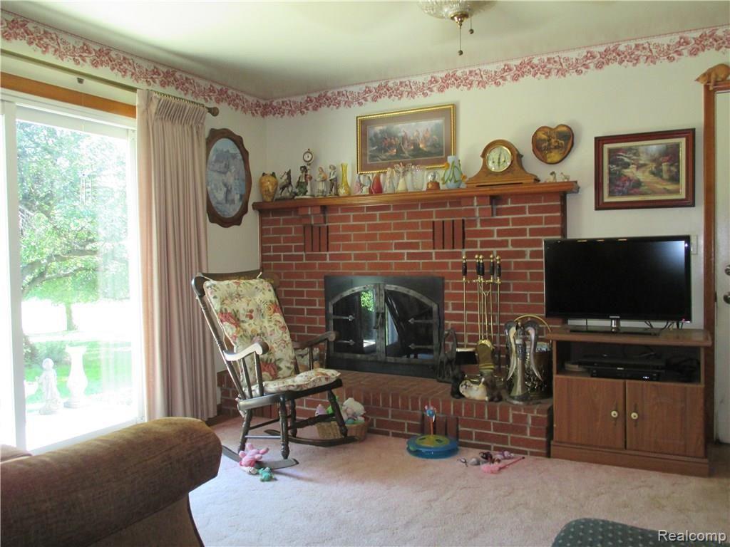 9245 Pierson Road Fowlerville, MI 48836 - Photo 15 of 57 pierson rd 033.JPG