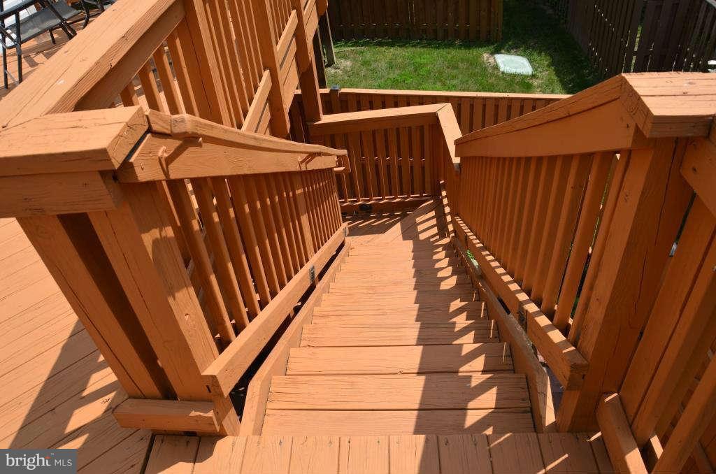 9242 McCarty Road Lorton, VA 22079 - Photo 19 of 22 two level deck