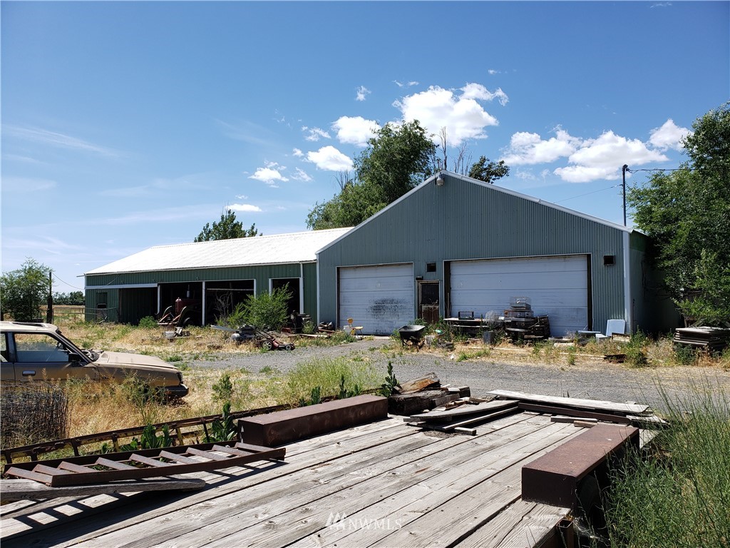 4906 Rd F Northeast Moses Lake, WA 98837 - Photo 8 of 14 Gallery Image 8