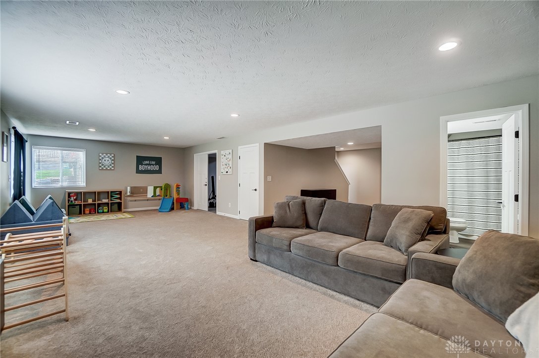 152 Timber Ridge Drive Carlisle, OH 45005 - Photo 61 of 76