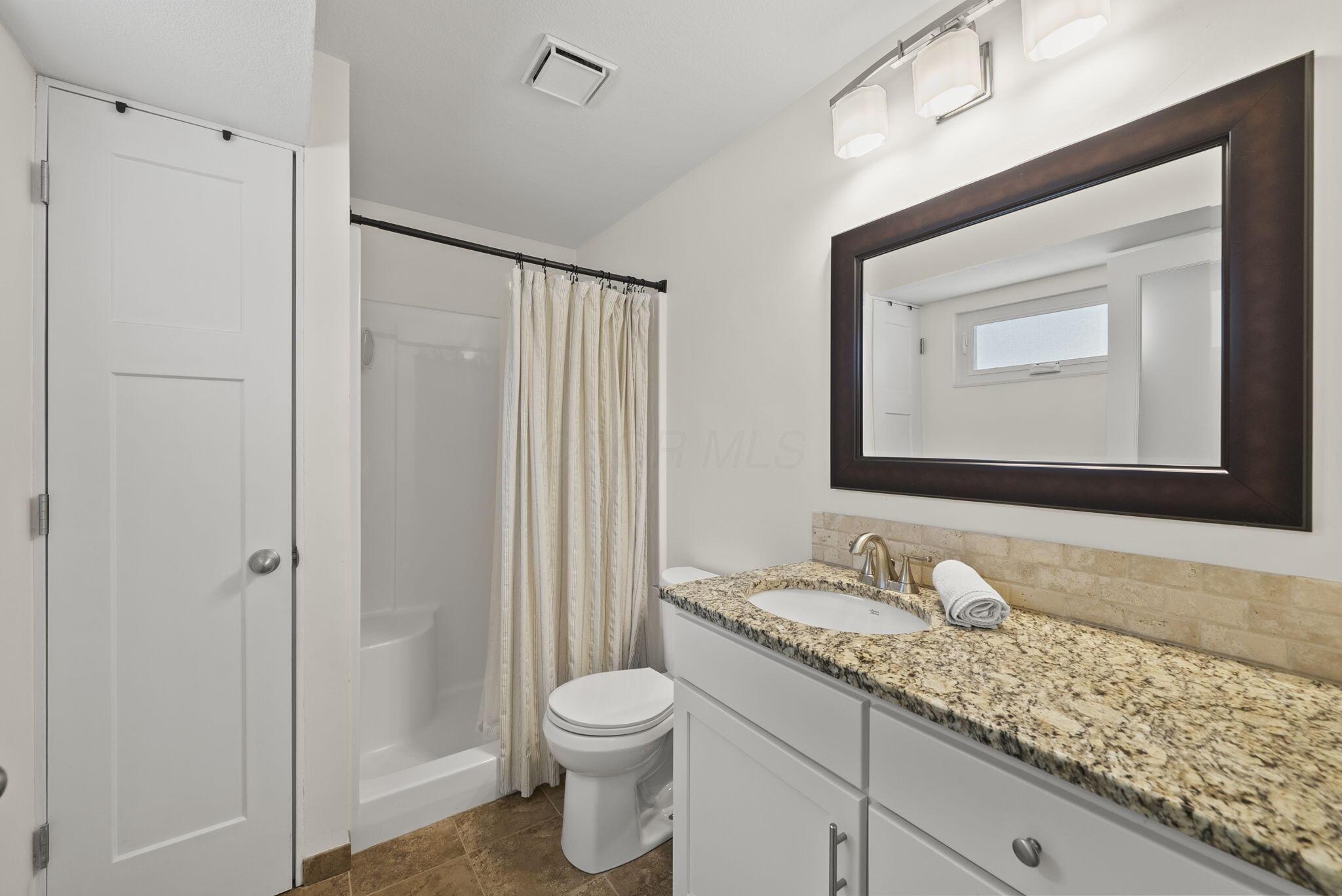6866 Harlem Road Westerville, OH 43081 - Photo 29 of 71 29-web-or-mls-DSC02906