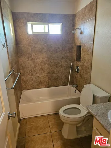 $824,000 | 342 East 135th Street, Los Angeles, CA 90061