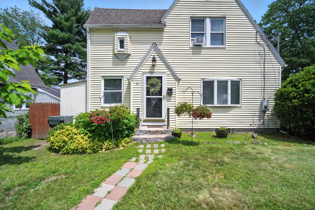 91 Braddock Street Springfield, MA 01109 - Photo 2 of 38