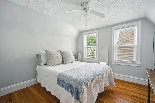 $269,900 | 91 Braddock Street, Springfield, MA 01109