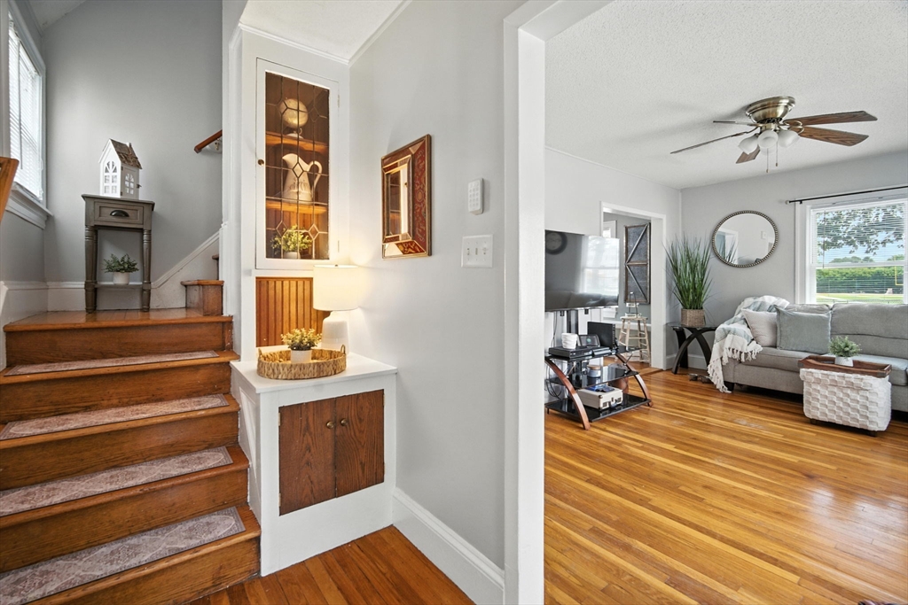 91 Braddock Street Springfield, MA 01109 - Photo 29 of 38