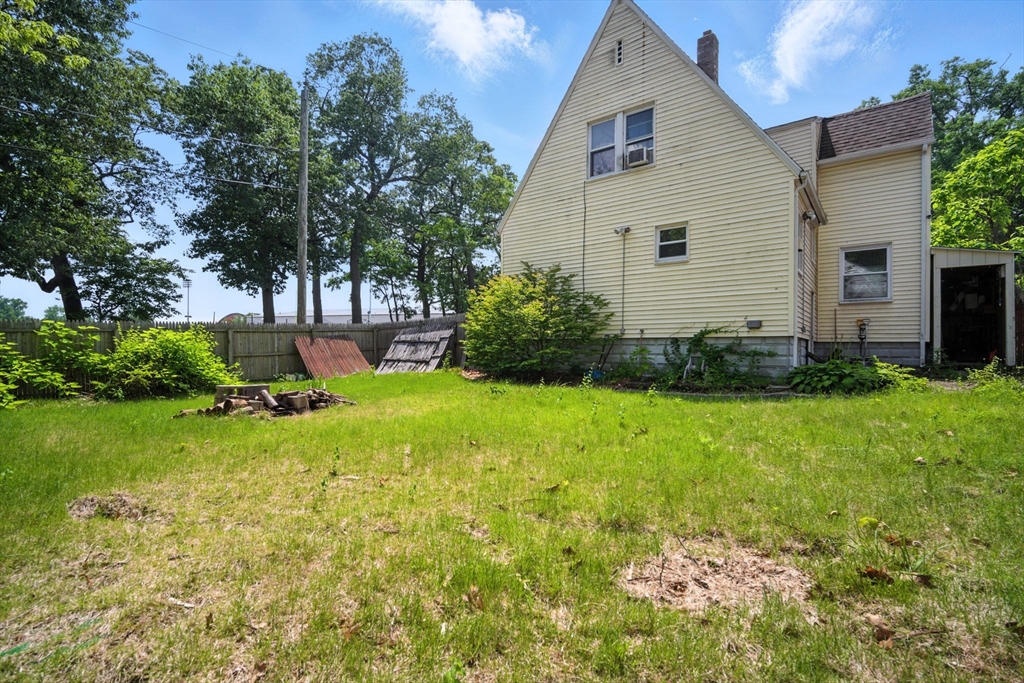 91 Braddock Street Springfield, MA 01109 - Photo 36 of 38