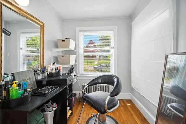 $269,900 | 91 Braddock Street, Springfield, MA 01109
