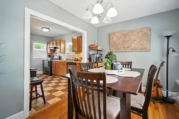 $269,900 | 91 Braddock Street, Springfield, MA 01109