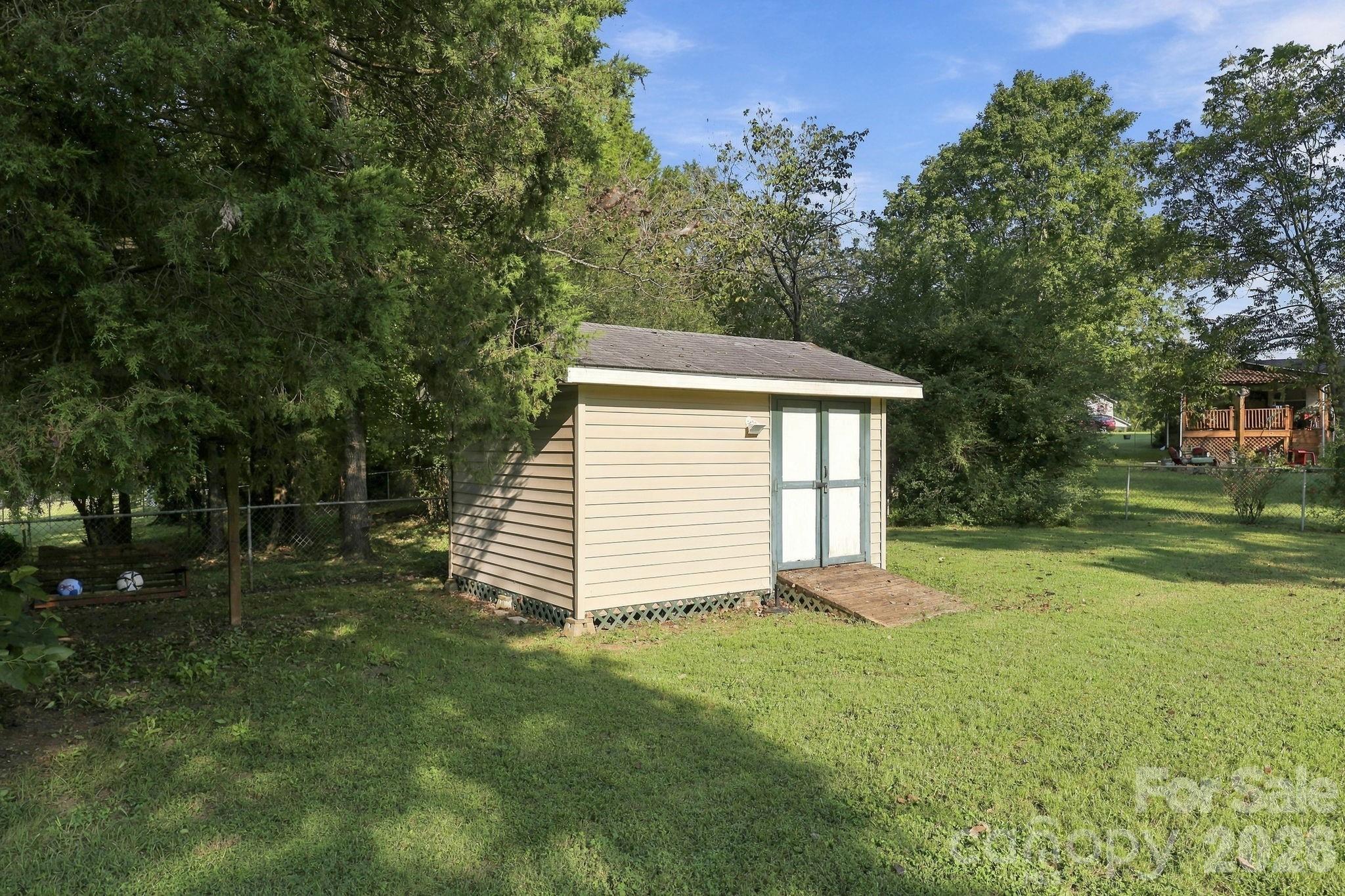 105 Stoneybrook Road Salisbury, NC 28147 - Photo 8 of 29 Gallery Image 8