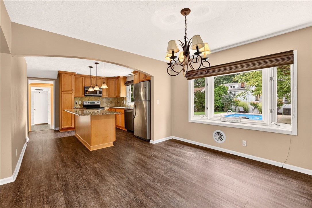 106 Stonehenge Road Irondequoit, NY 14609 - Photo 21 of 42 Gallery Image 21