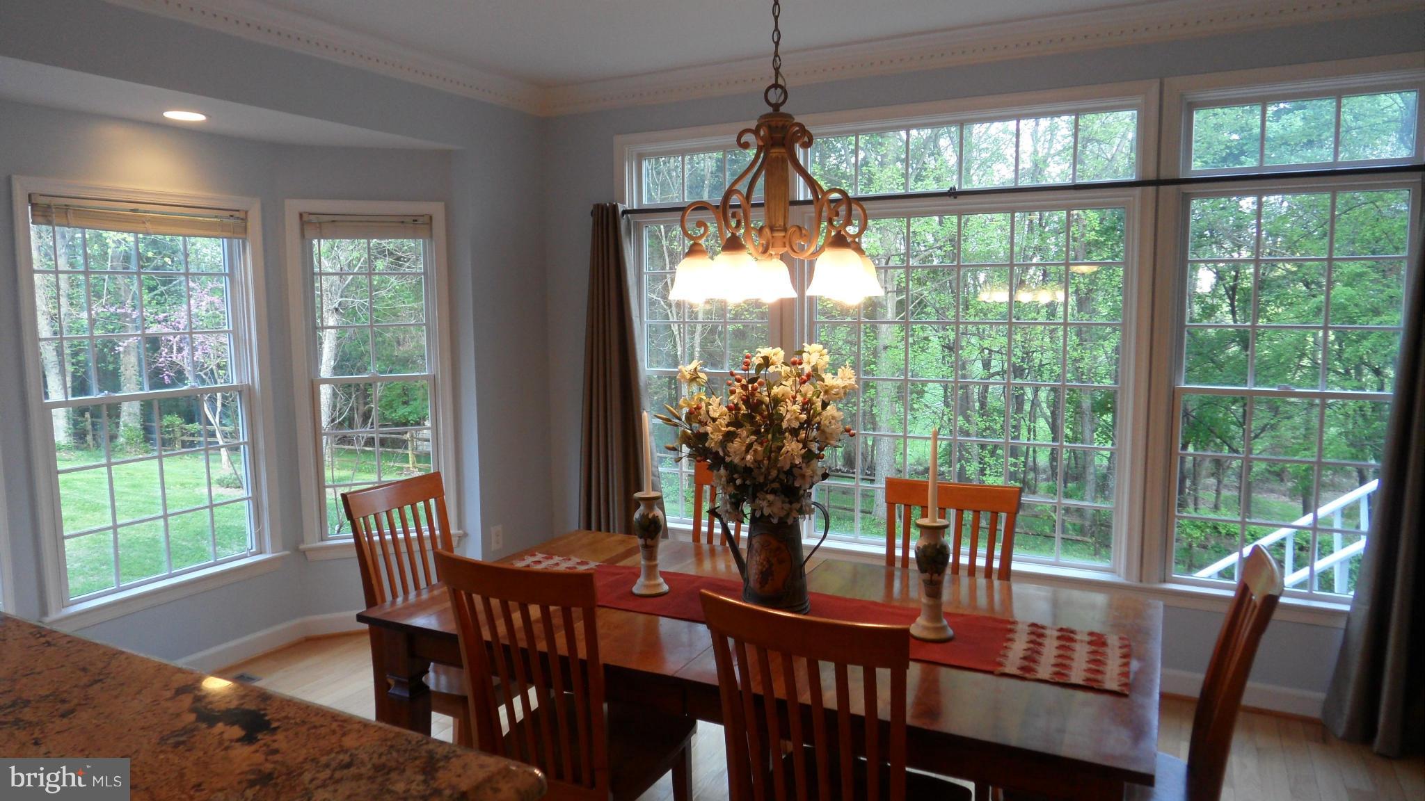 23701 Woodfield Road Gaithersburg, MD 20882 - Photo 7 of 30 Dining Room