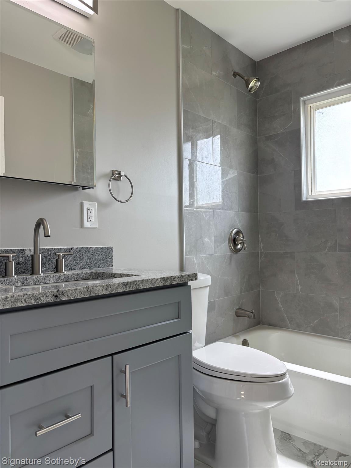 3170 Southfield Road Dearborn, MI 48124 - Photo 11 of 15 IMG_5495.jpg