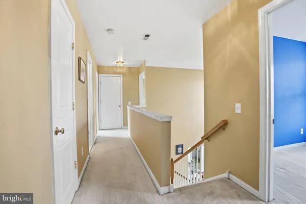 $890,000 | 6 Susanna Way, Newtown, PA 18940