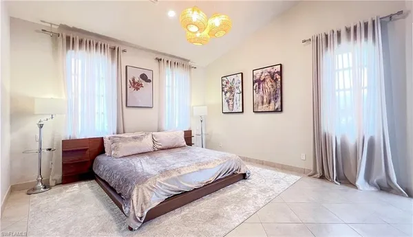 $3,950 | 801 99th Avenue North, Naples, FL 34108