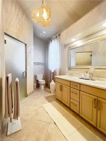 $3,950 | 801 99th Avenue North, Naples, FL 34108